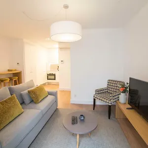 https://feels-like-home-santa-catarina-cozy-apartment.hotels-lisbon-portugal.com